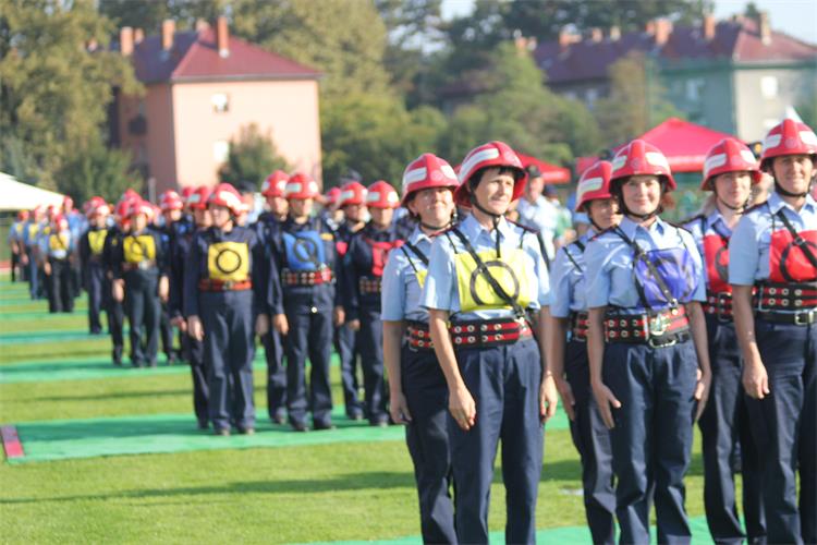 Slika /slike/s otvaranja (5).JPG